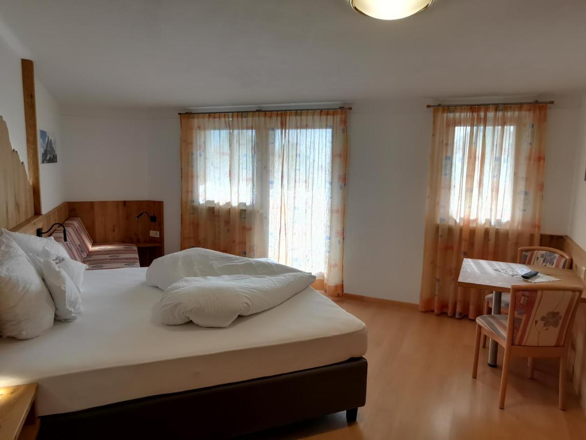Hotel Akelei Brunico Luaran gambar