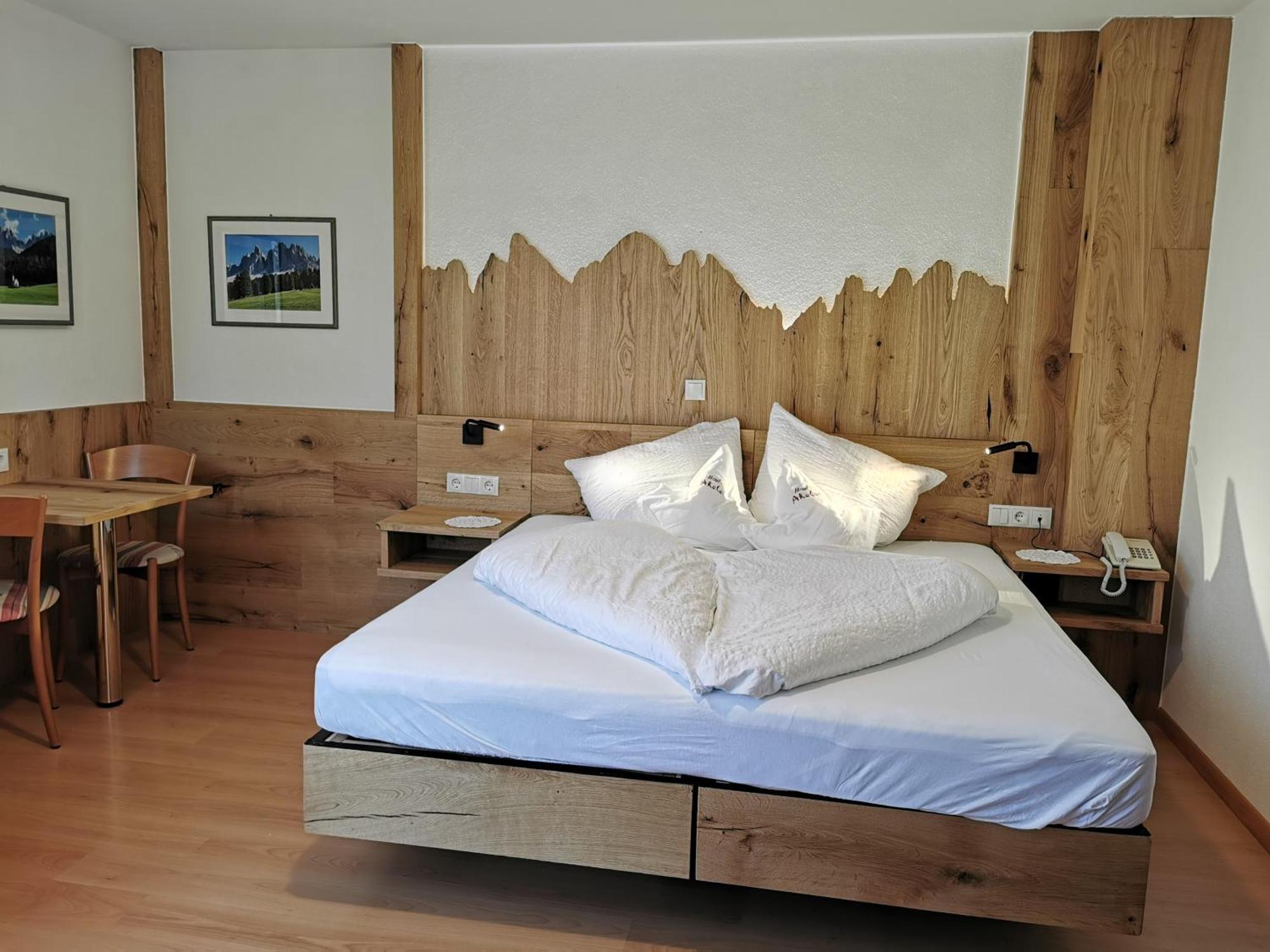 Hotel Akelei Brunico Luaran gambar